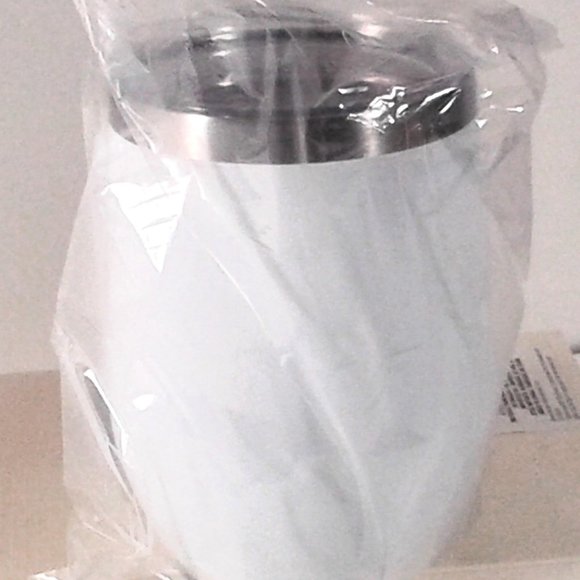 Wine Tumblers w/Straws (4) - Picture 4 of 5